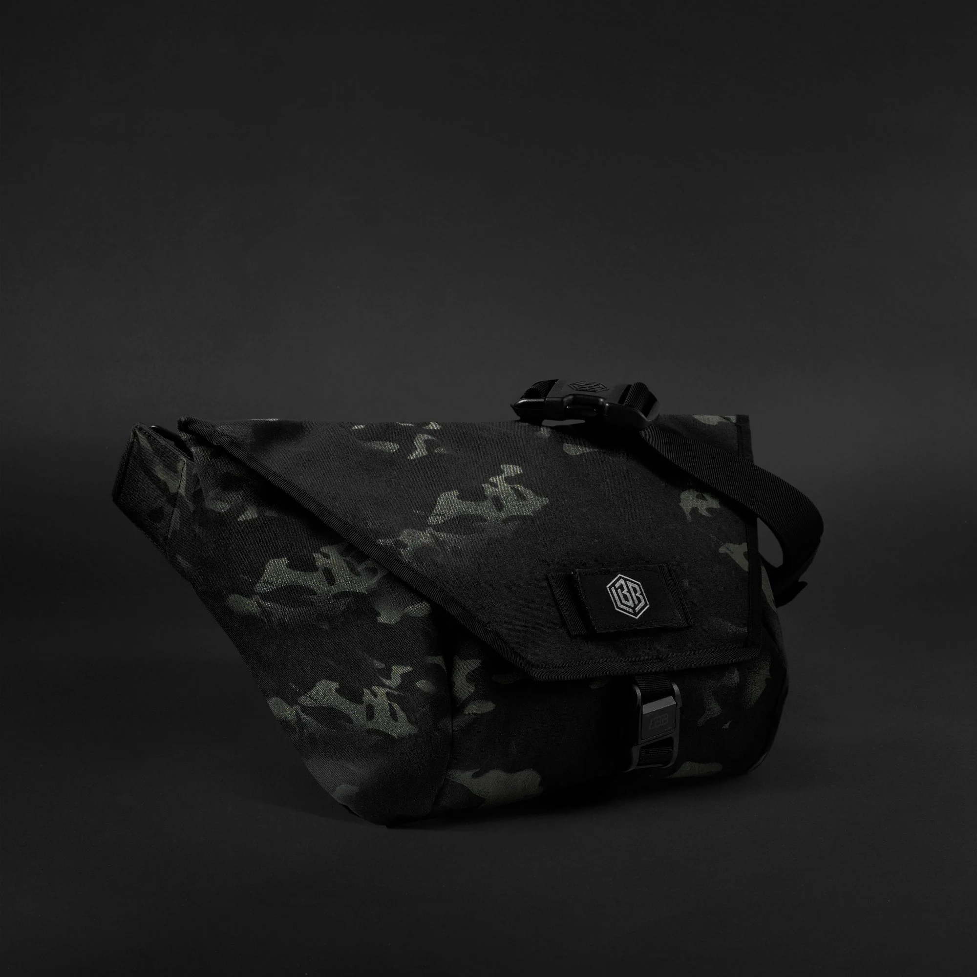 The Slingshot - X50 Multicam Black - Image 4